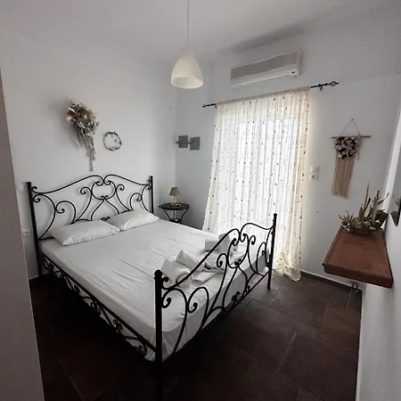 Portolos Apartments - Sarakiniko Vathy  Exterior foto